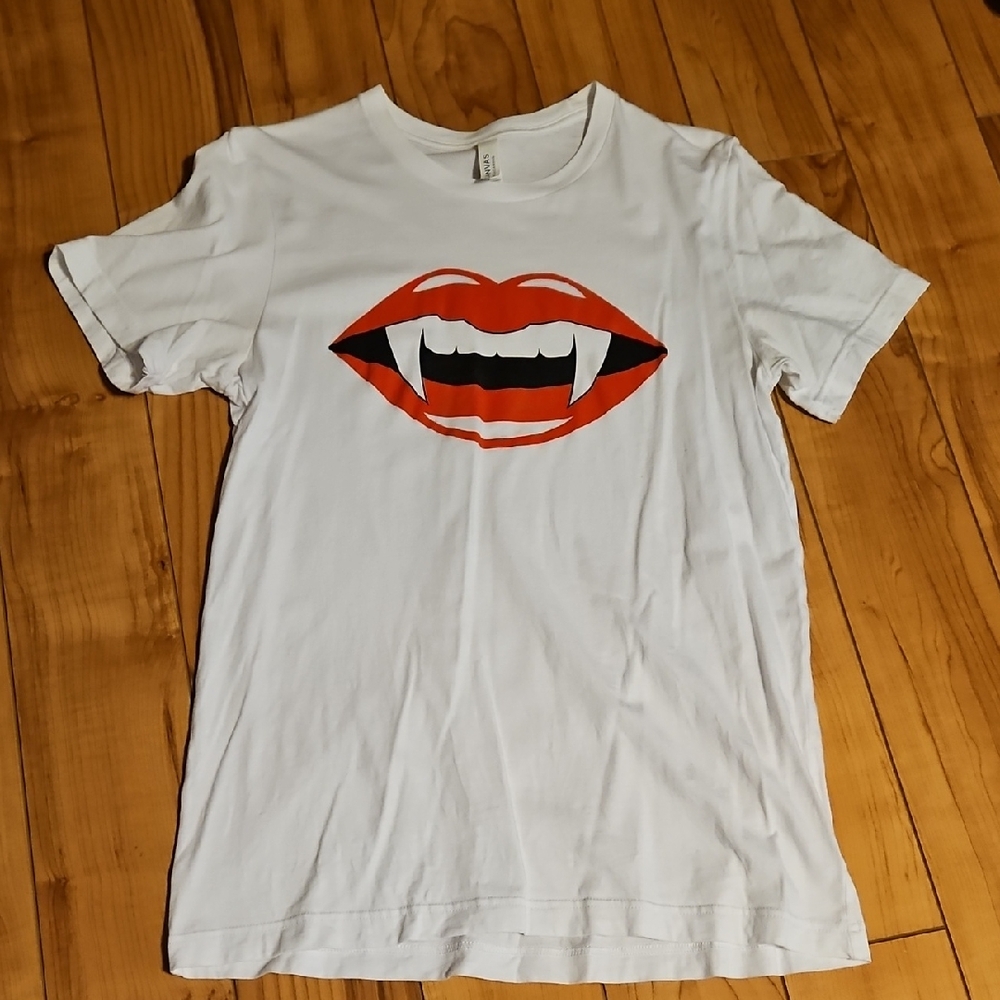 Bella Canvas White Tee with Red Lips Design